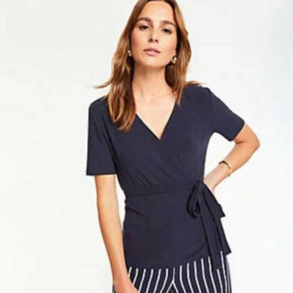 Ann Taylor Navy Wrap Tie Ribbed Top Small